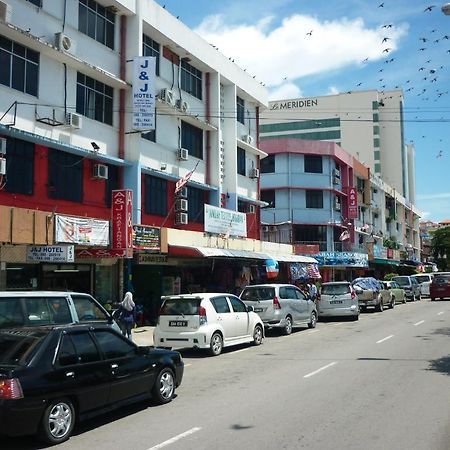 J &J Hotel Kota Kinabalu Exterior foto